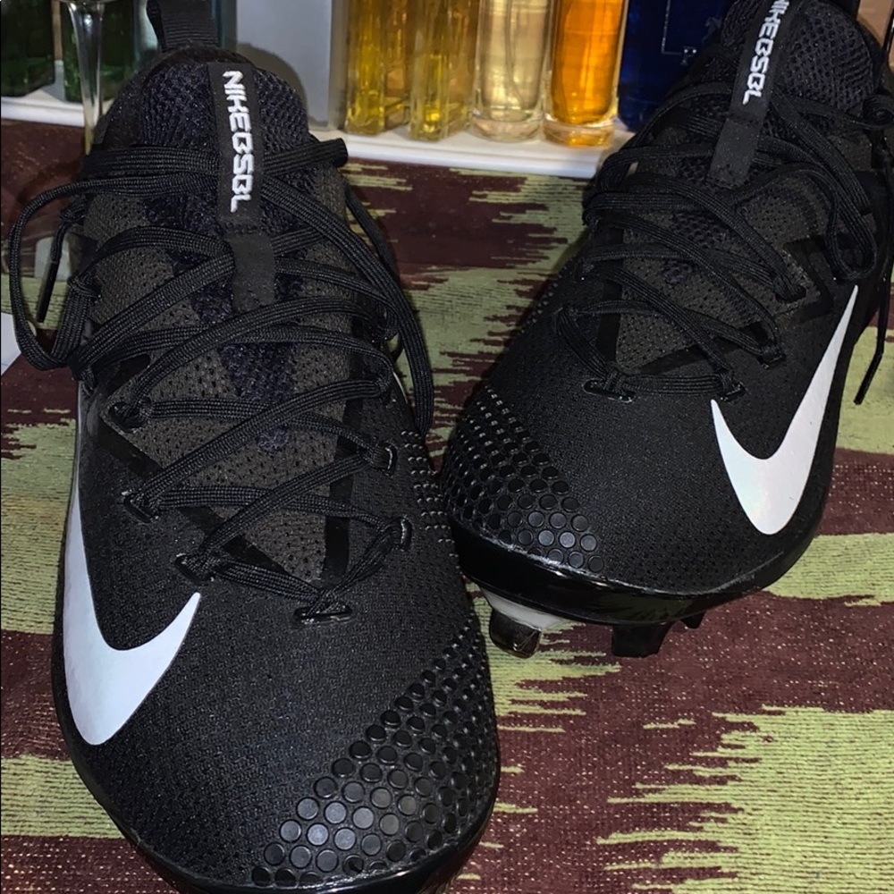 BRAND NEW FOOTBALL CLEATS